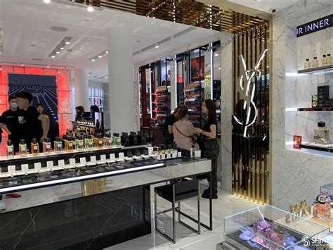 L'Oréal: Discover the YSL Beauty Zone in Shanghai